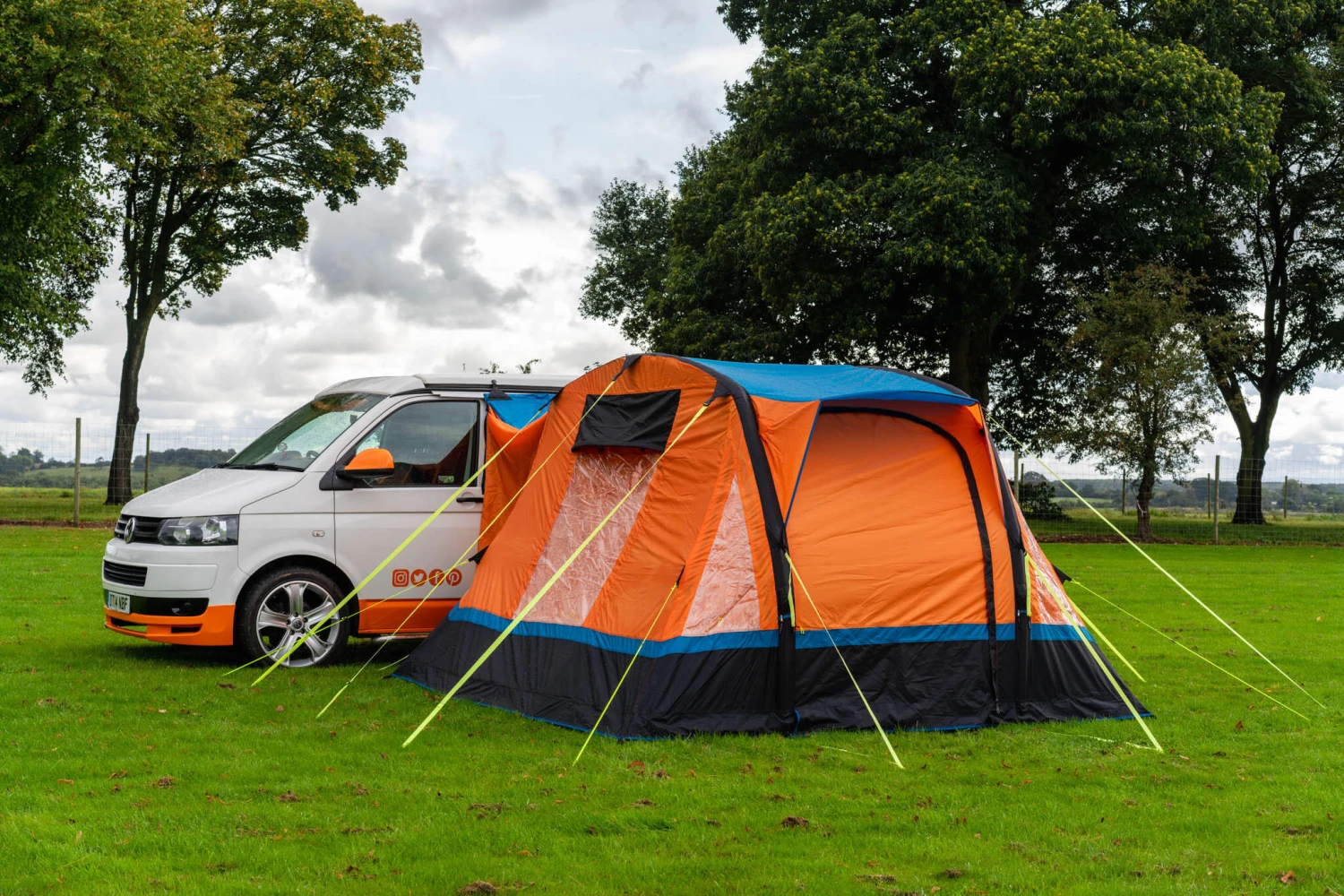 OLPRO Cubo Breeze - Inflatable Campervan Awning 5 OLPRO Cubo Breeze - Inflatable Campervan Awning - Image 3