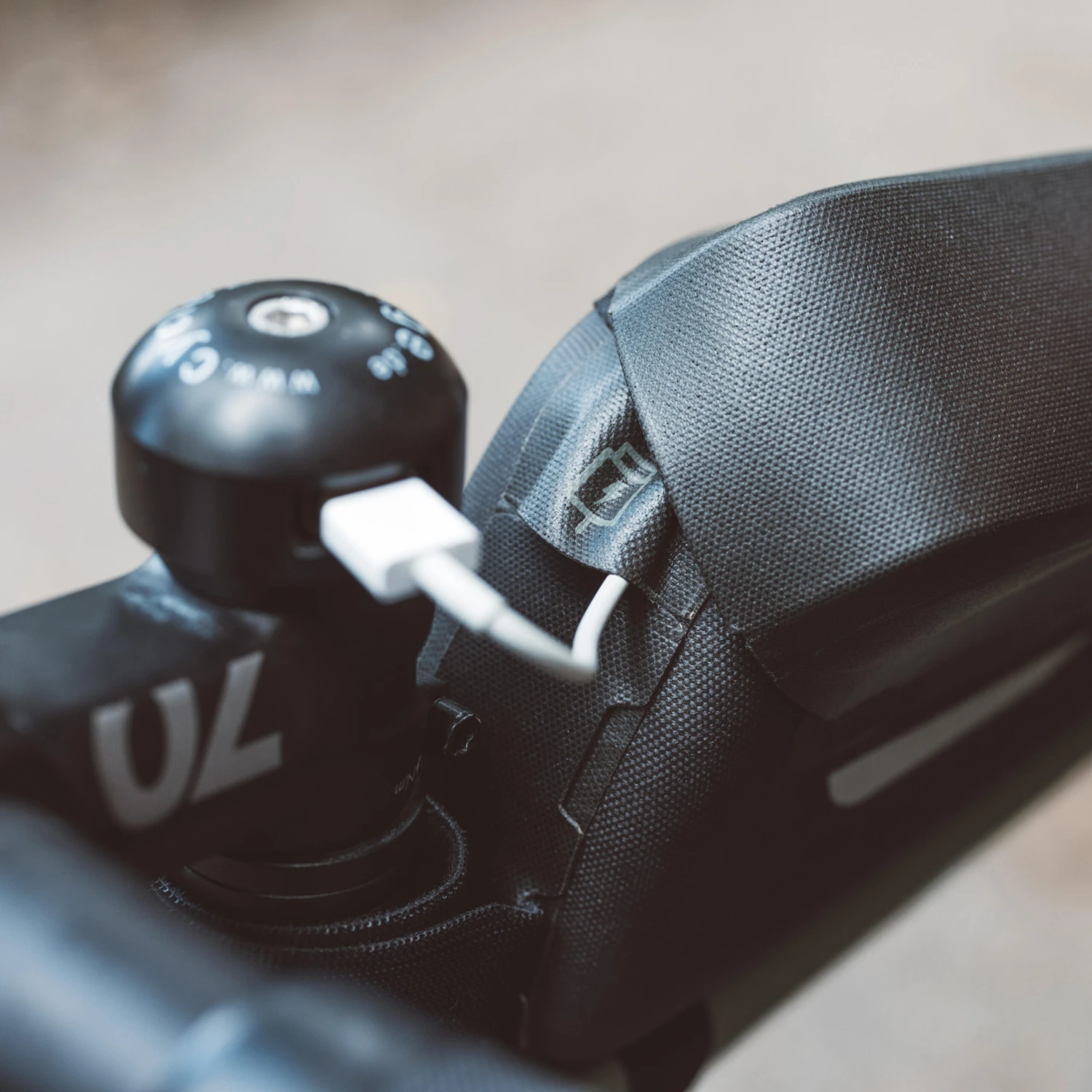 1L Bikepacking Waterproof Top Tube Bag Riverside 9 1L Bikepacking Waterproof Top Tube Bag Riverside - Image 7