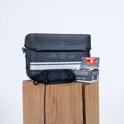 Riverside 7L Touring Waterproof Handlebar Bag IPX4 -Outdoor Camping Store ka4033c6c5d2734dff59945741e99b270